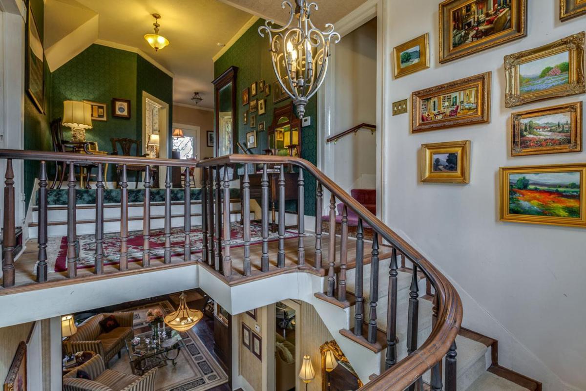 Bonham Four Winds Victorian Venue & Suites מראה חיצוני תמונה